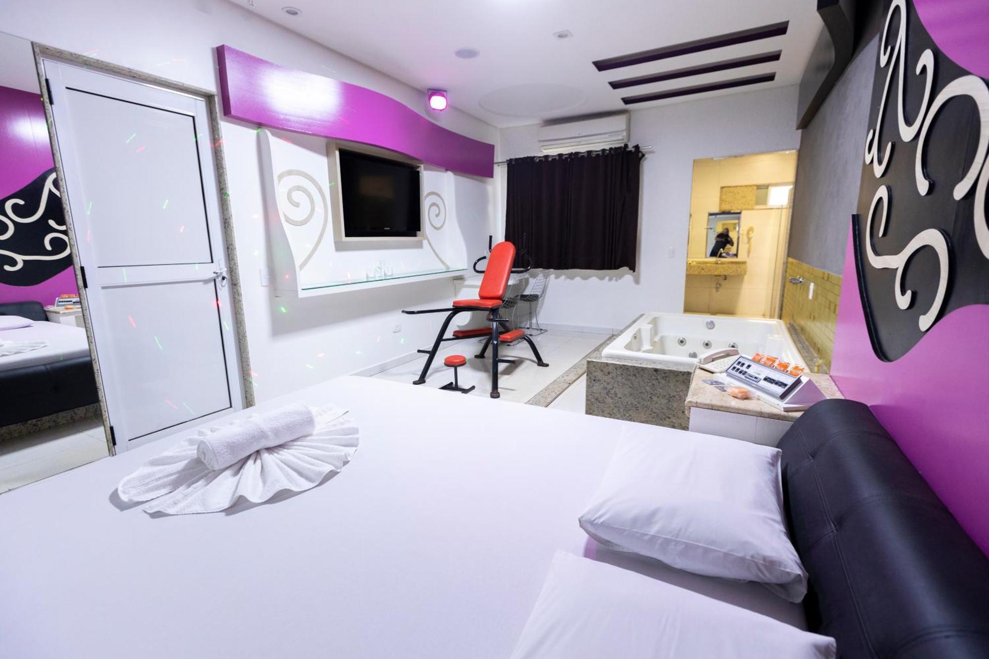 Troia Motel Фос-ду-Игуасу Экстерьер фото
